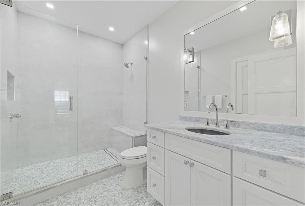 360 Carlton Pl – photo 5