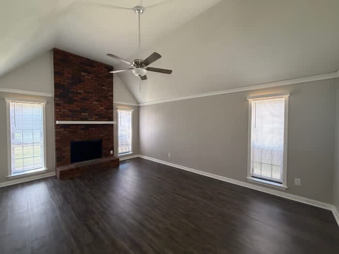 7028 Rose Trail Drive – photo 2