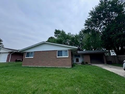 1336 Maplegrove Drive – photo 2
