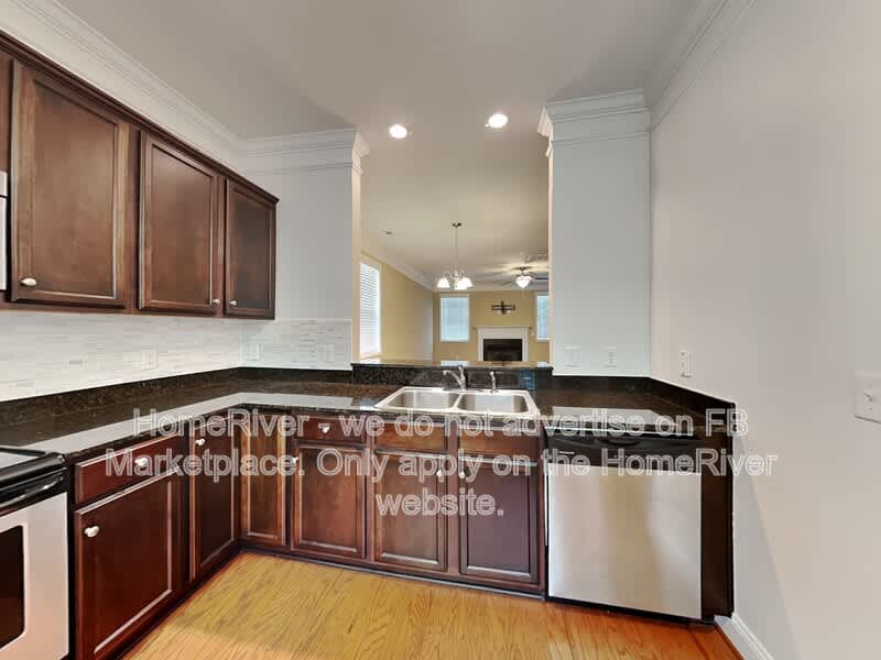 123 Top Forest Dr – photo 5