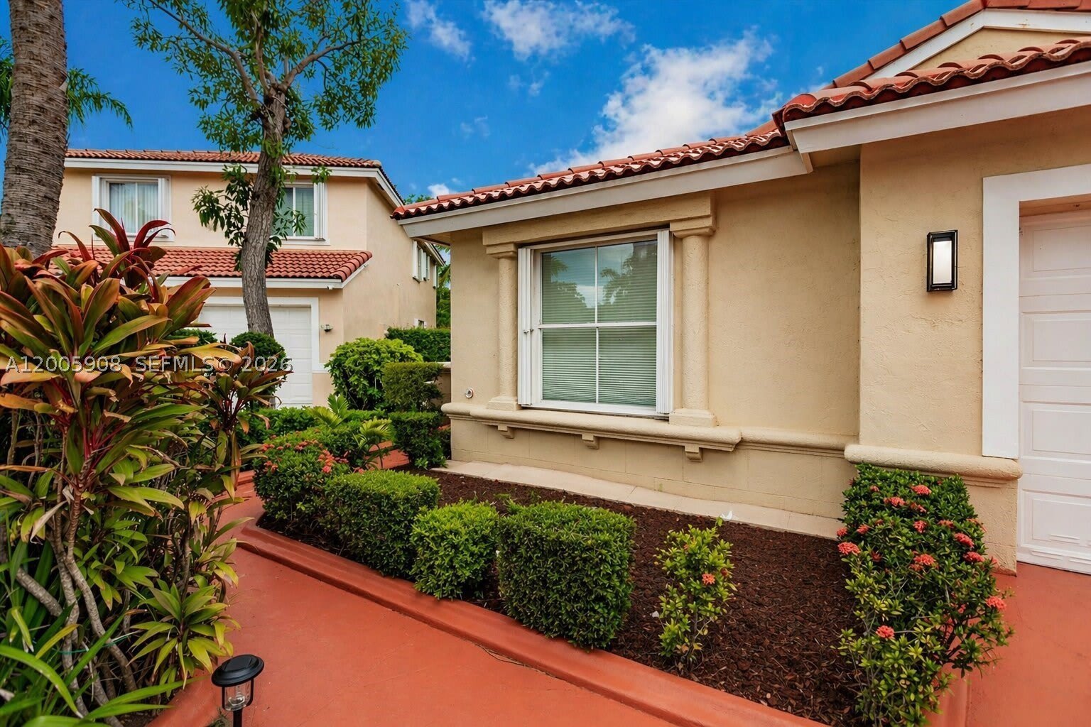 6298 Harbour Chase Dr – photo 2