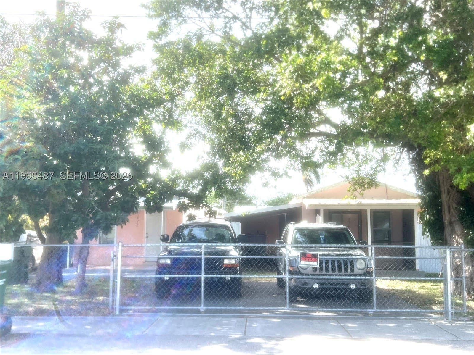 616 SW 8th – photo 1