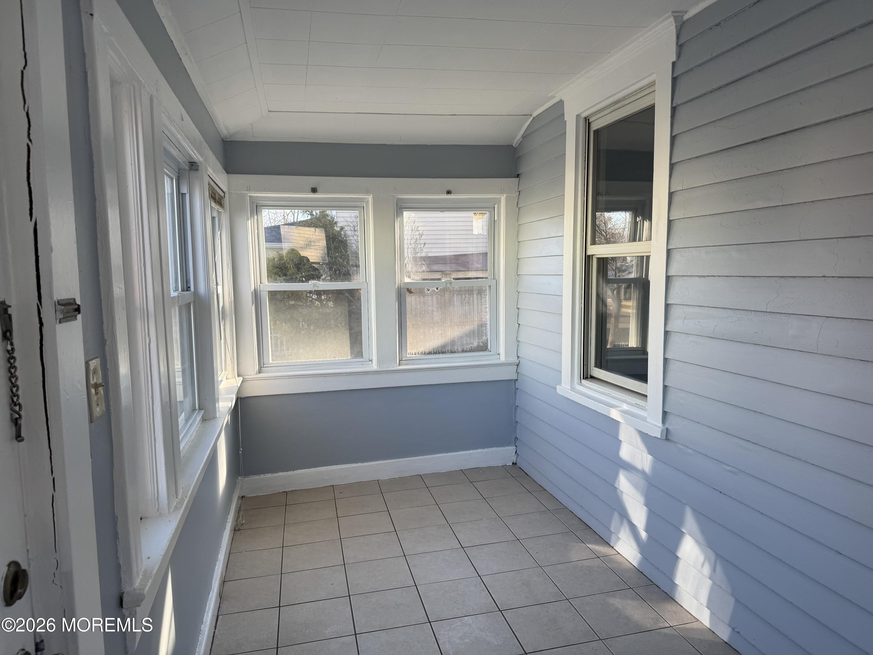 811 Central Avenue – photo 5