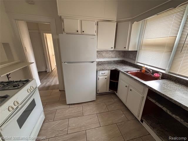 15771 Turner St – photo 4