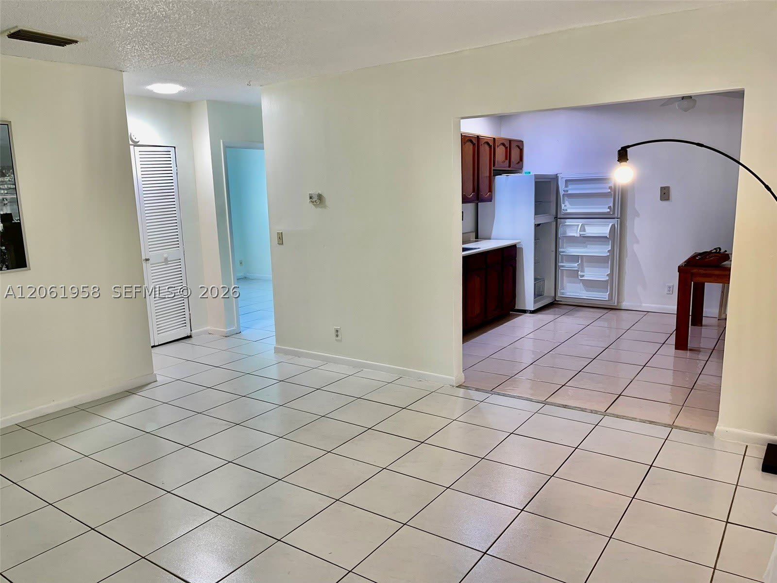 274 Sw 9Th St – photo 4