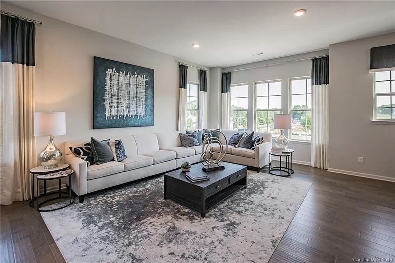Room In 3 Bedroom Townhome At Ainslie Downs St – photo 2