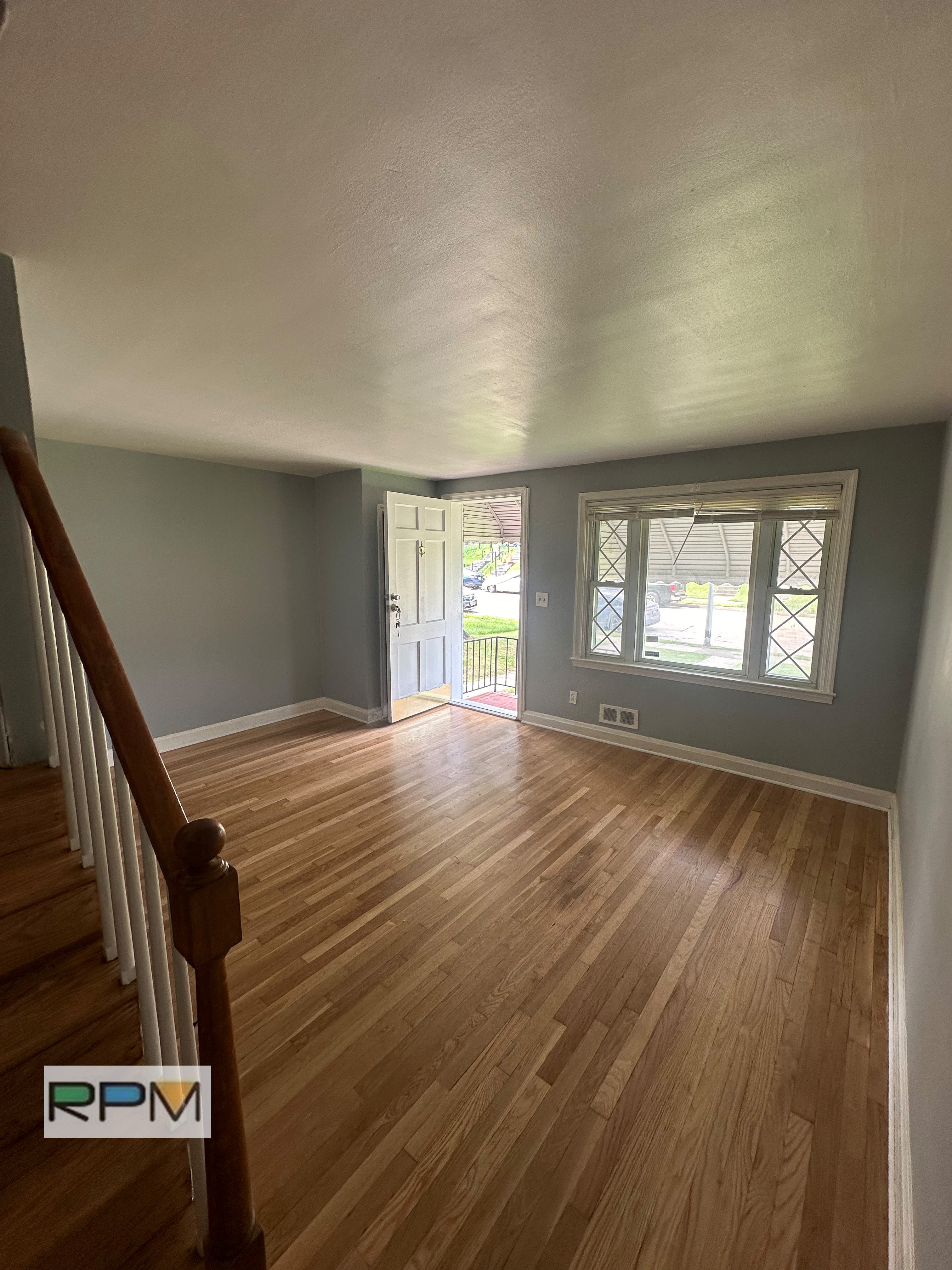 3548 Dudley Ave – photo 2