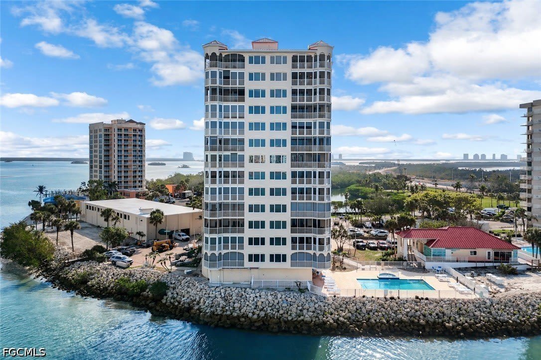 8751 Estero Boulevard – photo 4