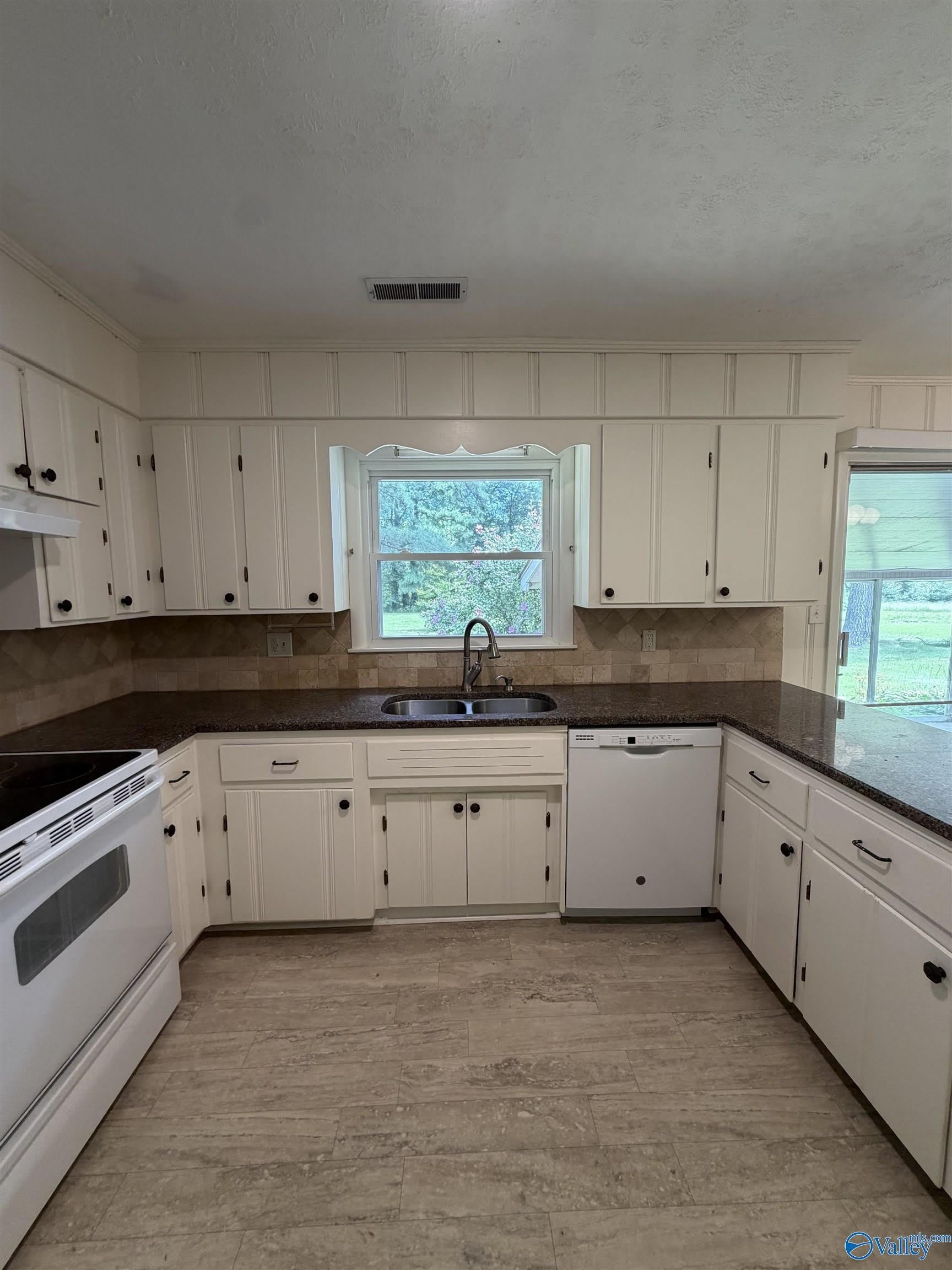 5002 Holmes Avenue – photo 5