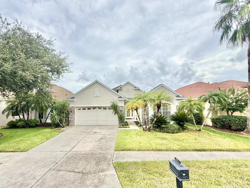9512 Greenpointe Drive – photo 3
