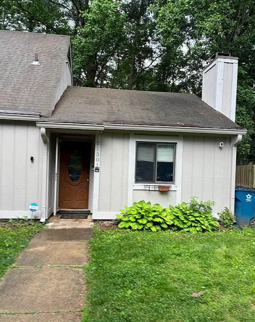 FOR RENT – photo 1