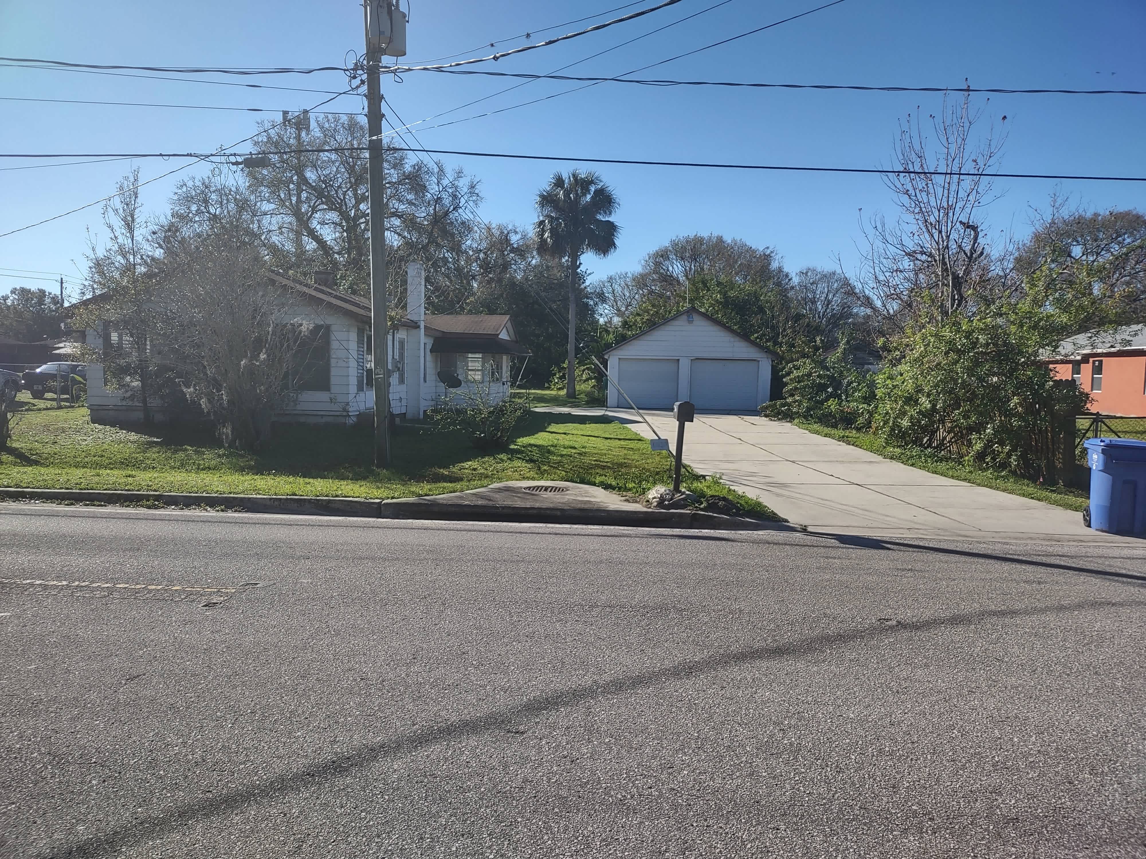 4821 Palm River Rd – photo 4