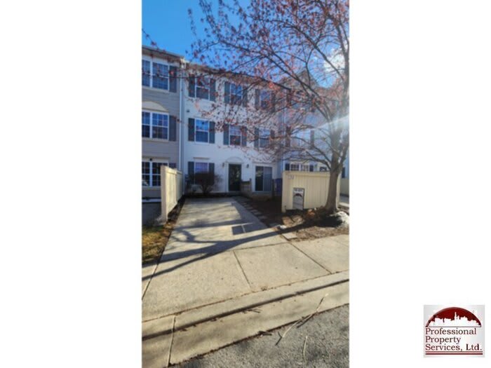 158 Heathfield Drive – photo 1