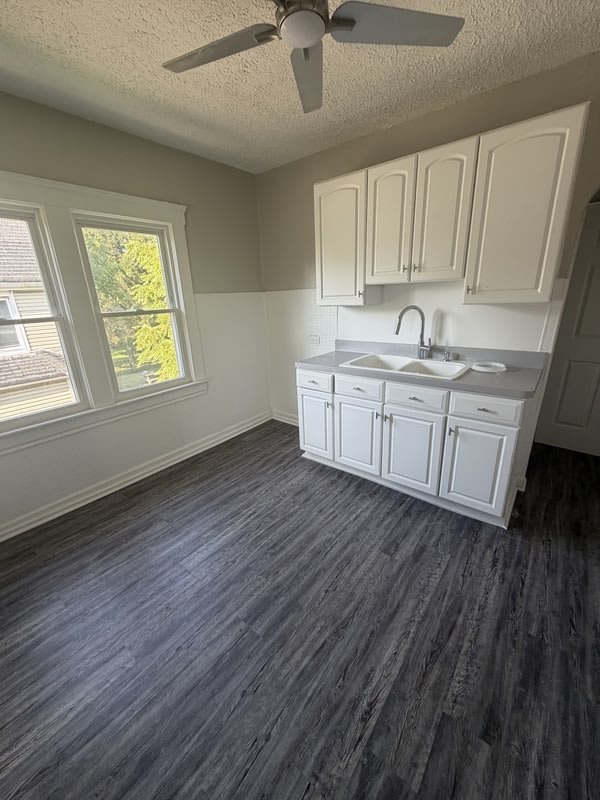 701 East 157Th Street Upstairs – photo 4