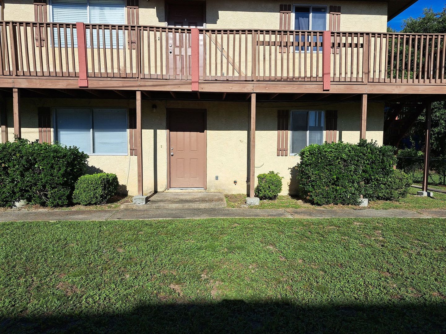 3704 E 11Th St B – photo 3