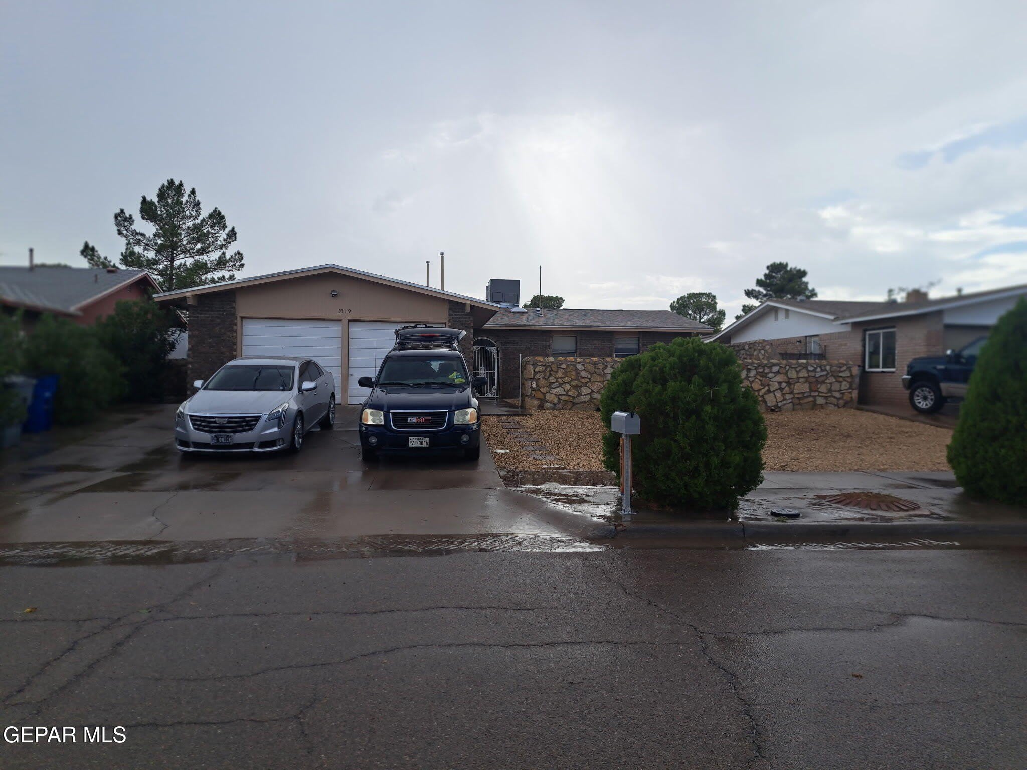 3319 MENARD Lane – photo 1