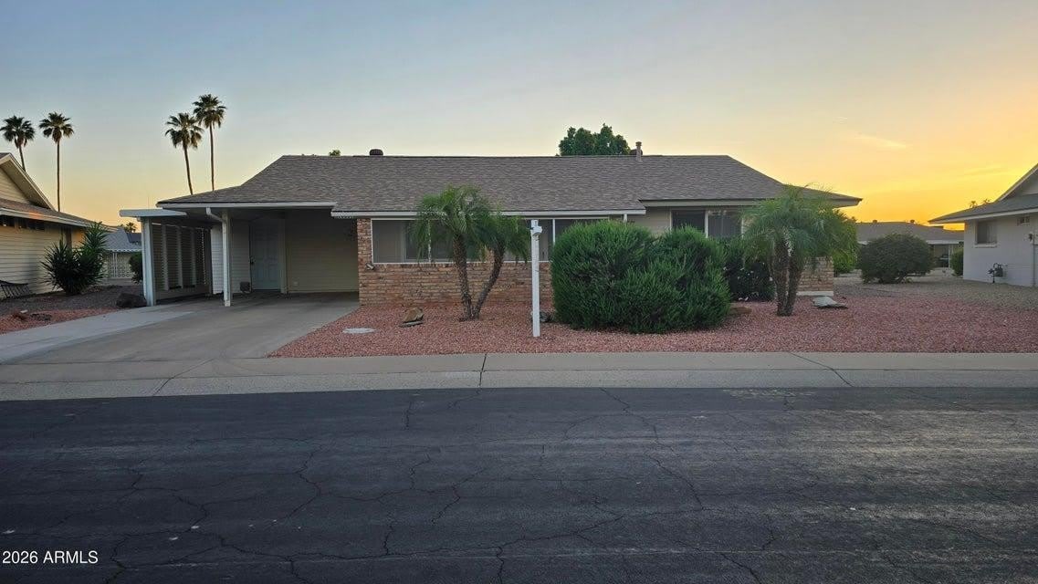10601 W BOLIVAR Drive – photo 1