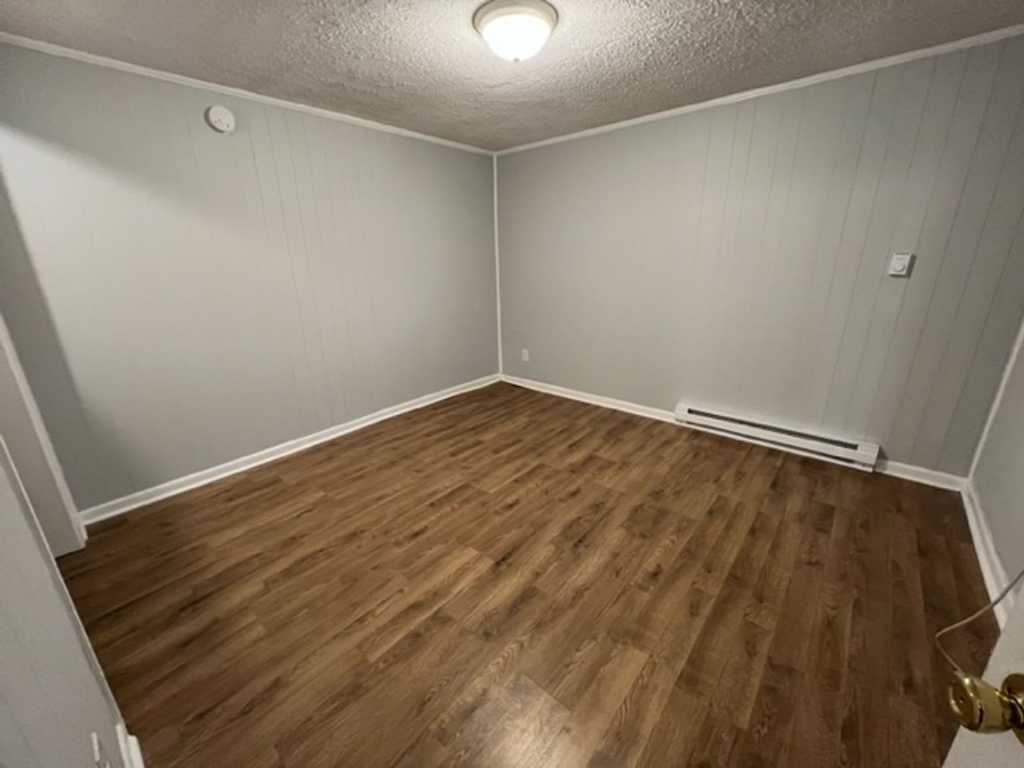 1 bed 1 bath off W. Broad St – photo 4