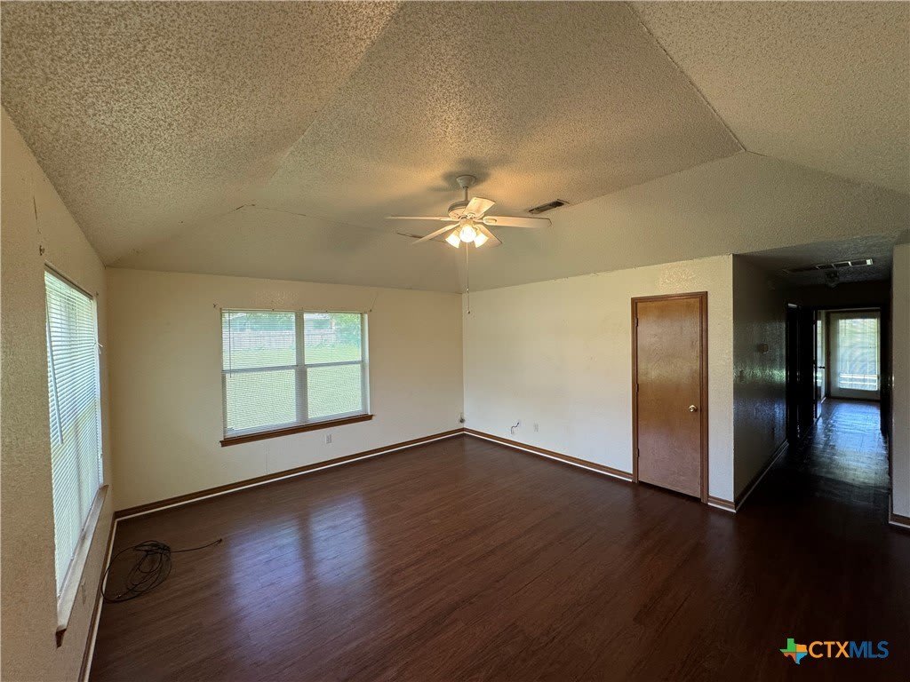 2740 Maple Tree Road – photo 3