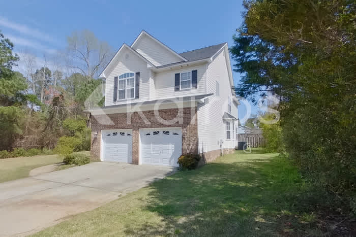 135 Hillandale Road – photo 3