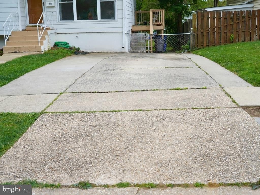 4310 JOPLIN Drive – photo 4