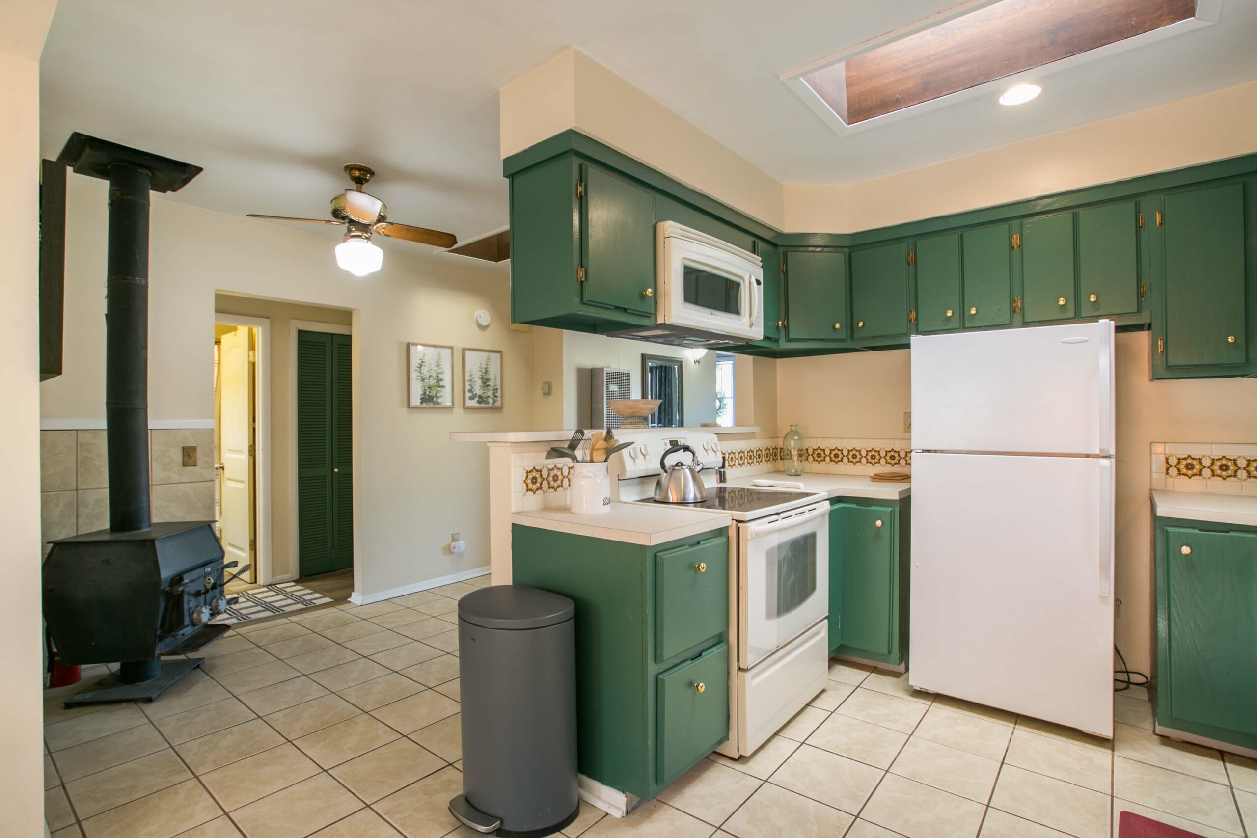 217 Cornell Dr Se – photo 3