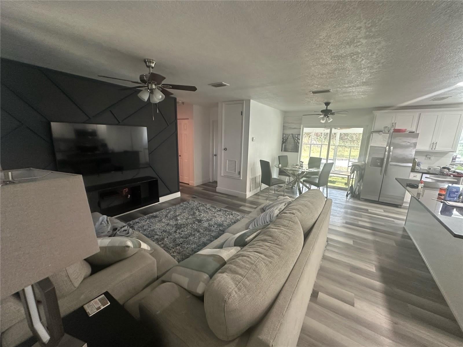 1011 Gerona Avenue – photo 4