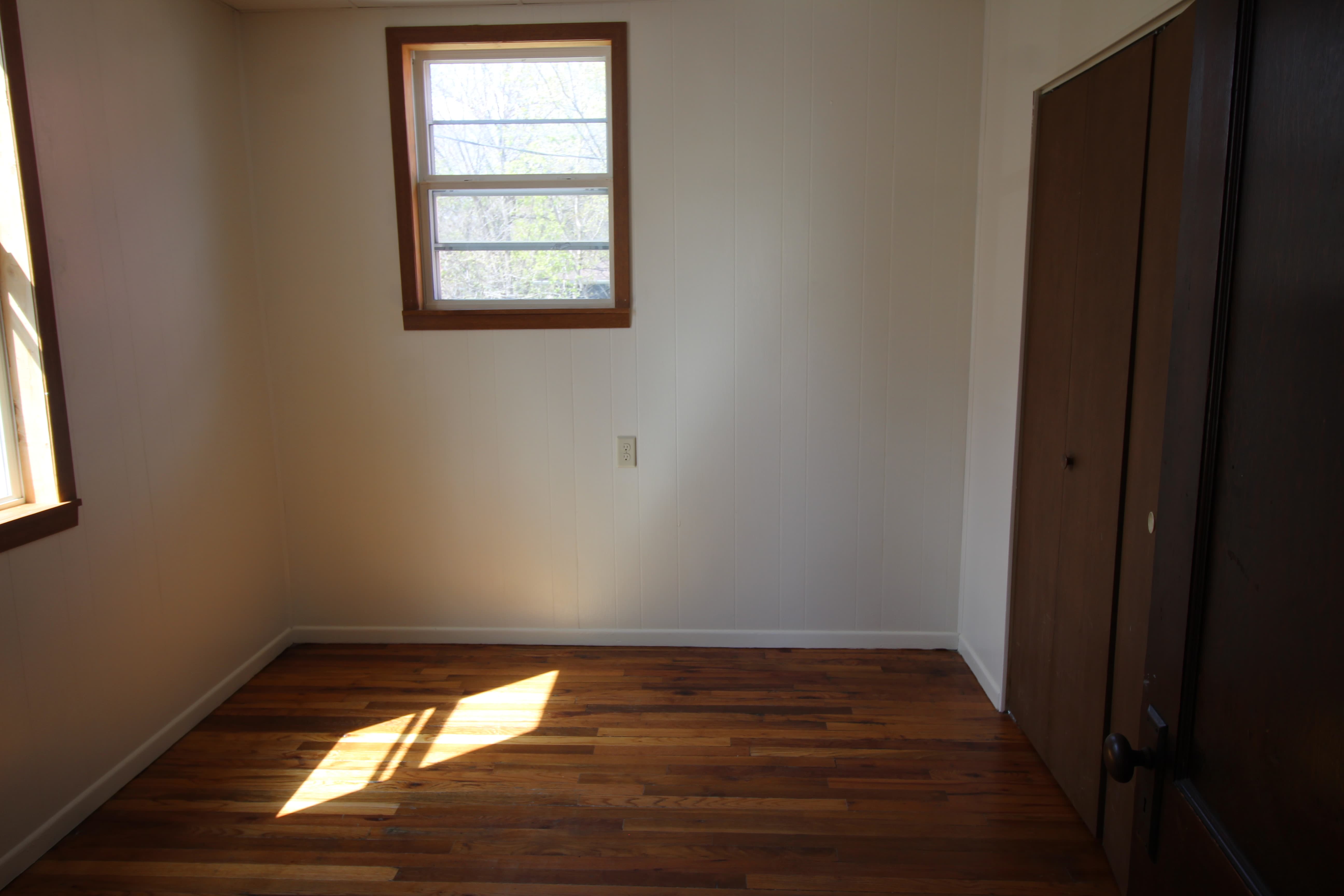 504 Wollan Street – photo 4
