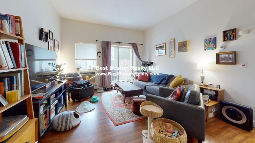 50 Craigie St. – photo 2