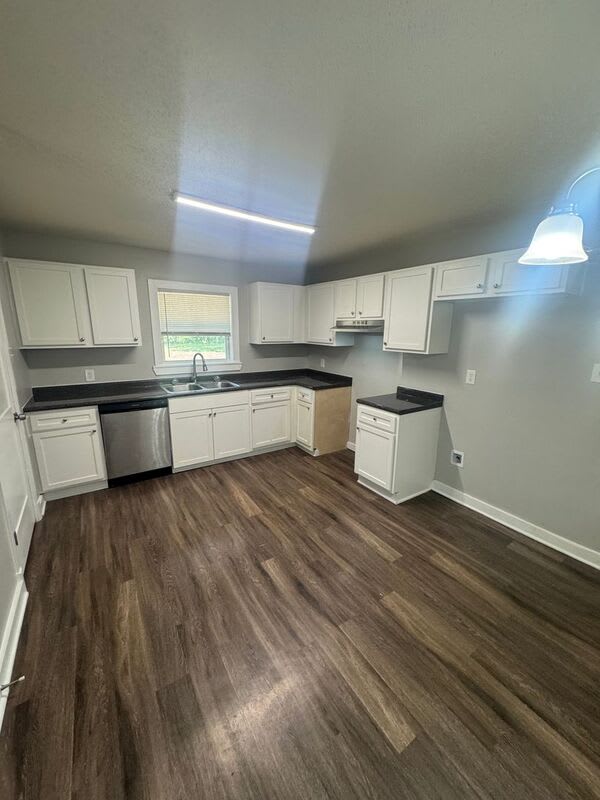 7729 Mahoney Rd – photo 4