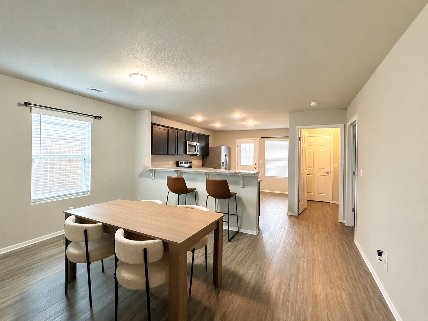 3 Bedroom 2 Bath Brick Home Up to $130/month towards Electric – photo 4