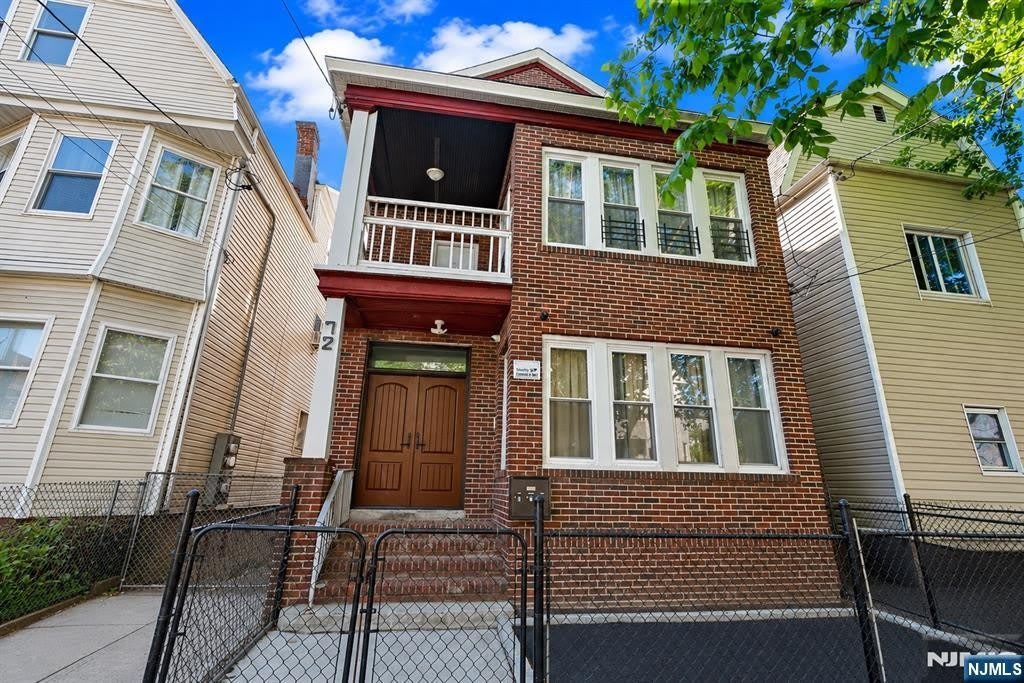 72 Seymour Avenue – photo 2