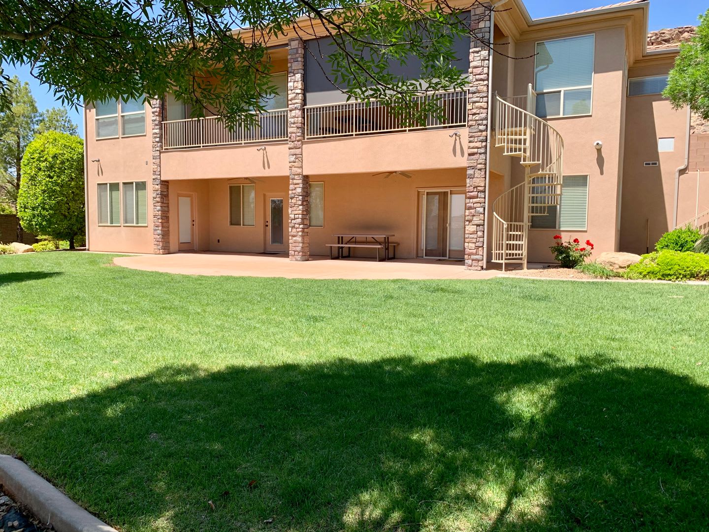 INCLUDES UTILITIES – photo 2