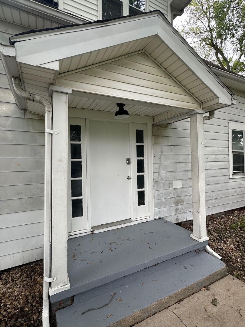 1109 E Kirby Ave (Whim & Proper, LLC) – photo 2