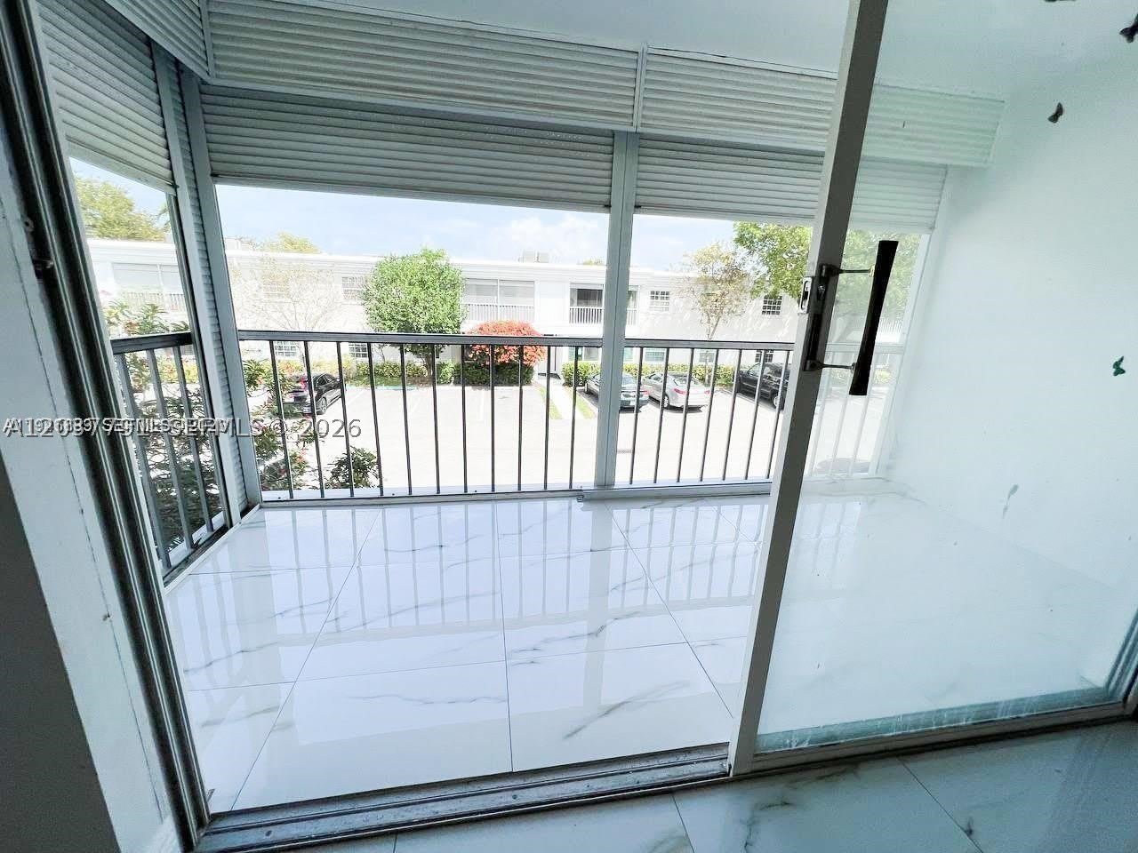 6395 Bay Club Dr – photo 4