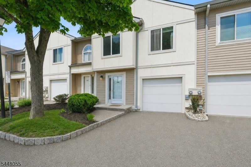 606 Park Pl – photo 1