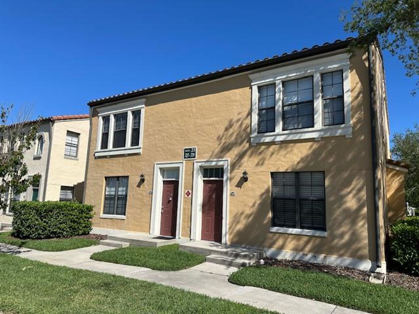 2 Bedroom 2 Bathroom Townhome Is Siena At Celebration With Attached 2 Car Garage – photo 1