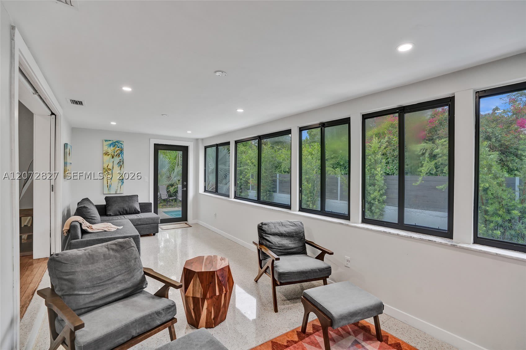 1064 NE 97th St – photo 5