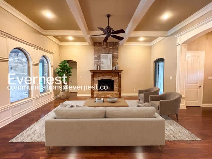 6587 Westminster – photo 4