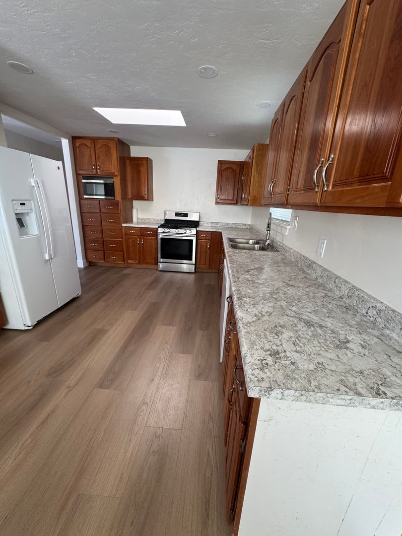 Beautiful home for rent in Pleasant Grove – photo 4