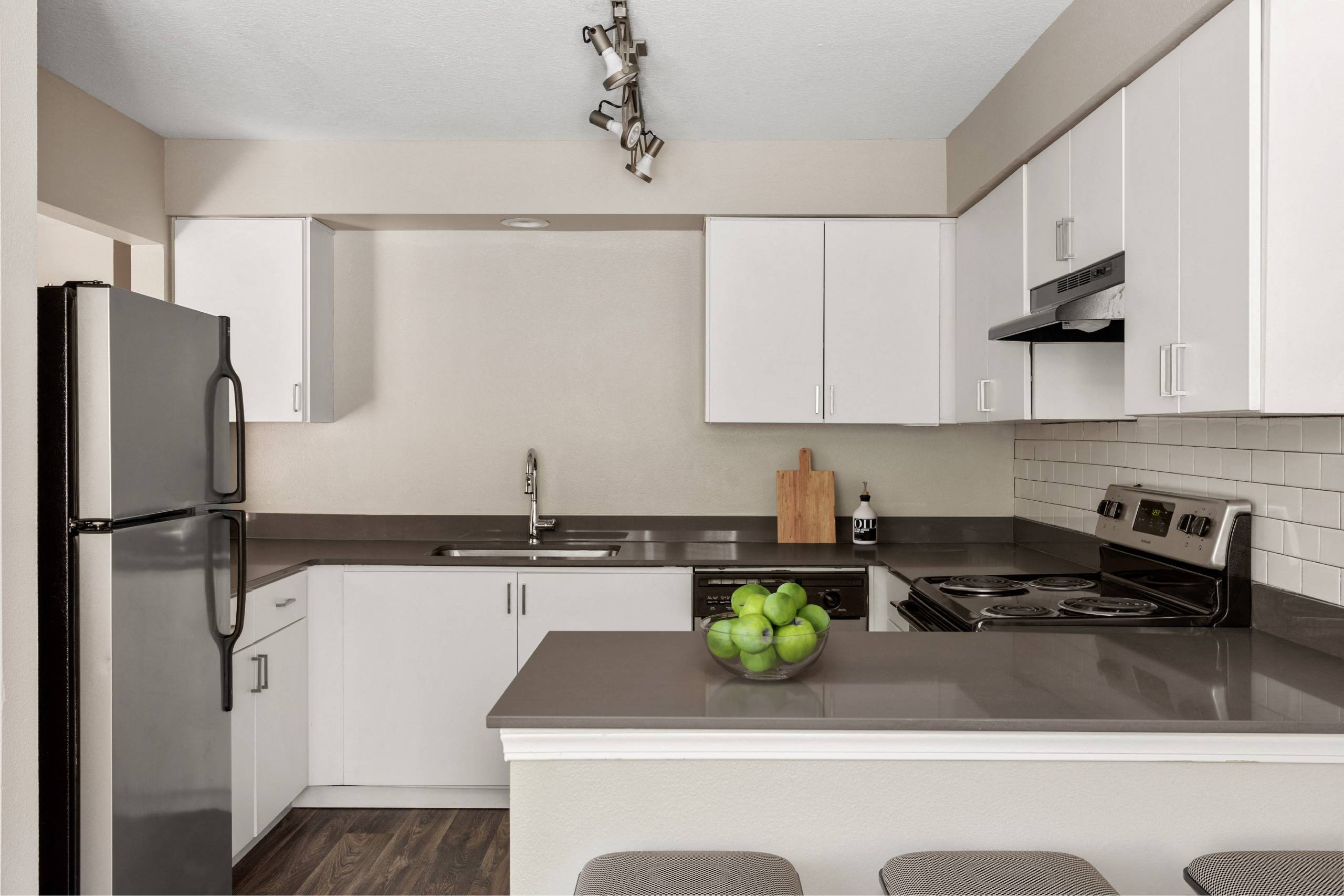 Montclair Terrace – photo 1