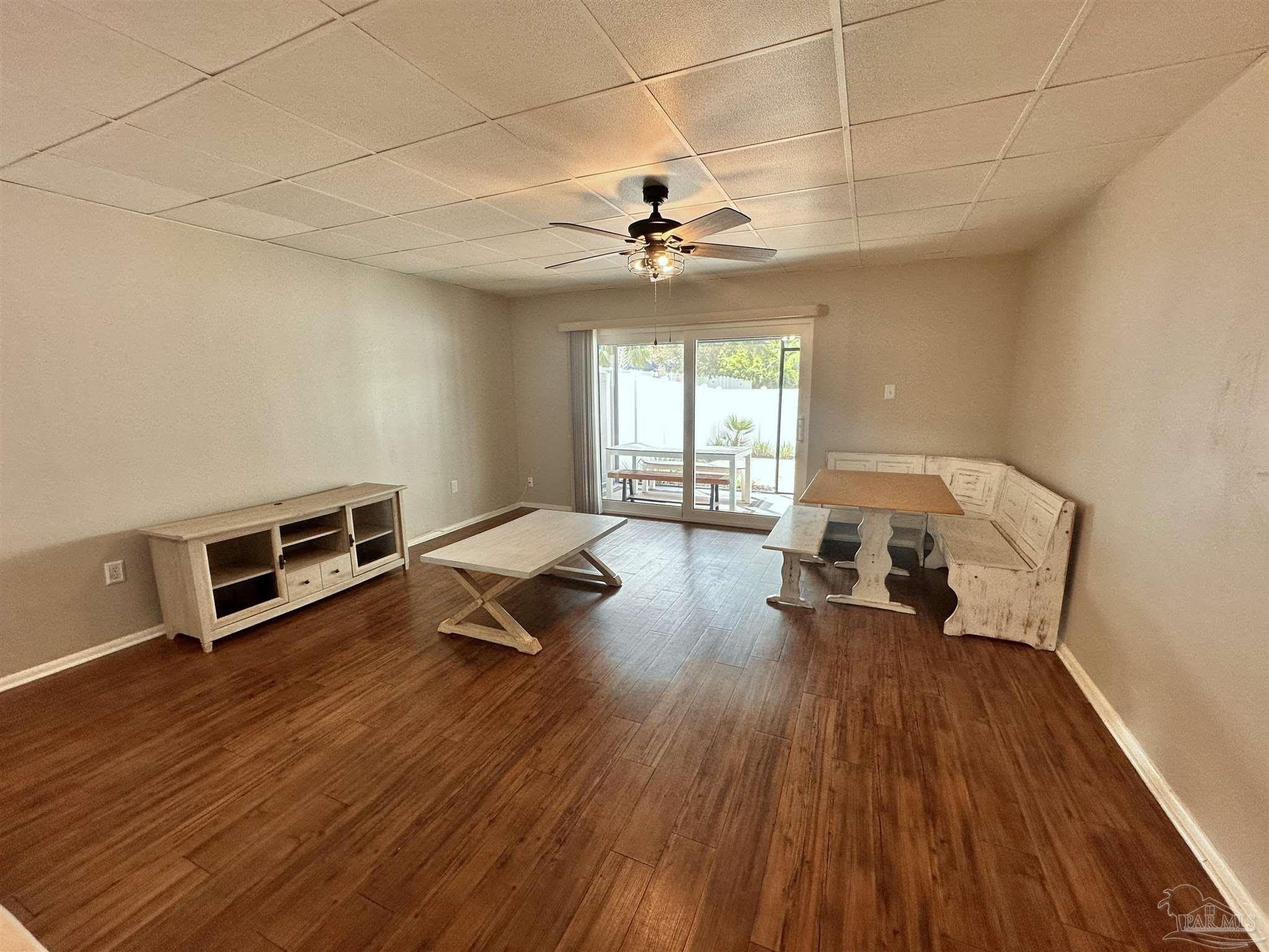 201 Pensacola Beach Rd – photo 5