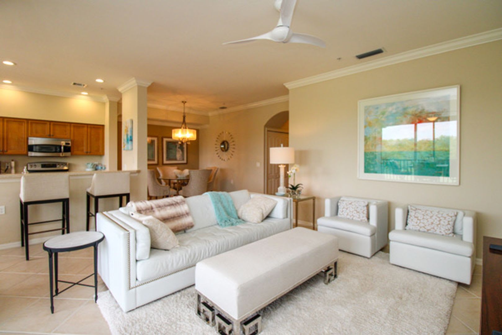 Calling All Golf Enthusiasts Stunning 2 2 Penthouse Unit At Heritage Bay Golf Country Club Bring Your Golf Clubs Golf Transfer – photo 2