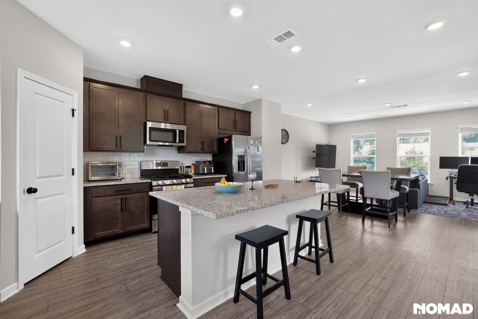 Luxurious 3Br Townhome In Lawrenceville – photo 4