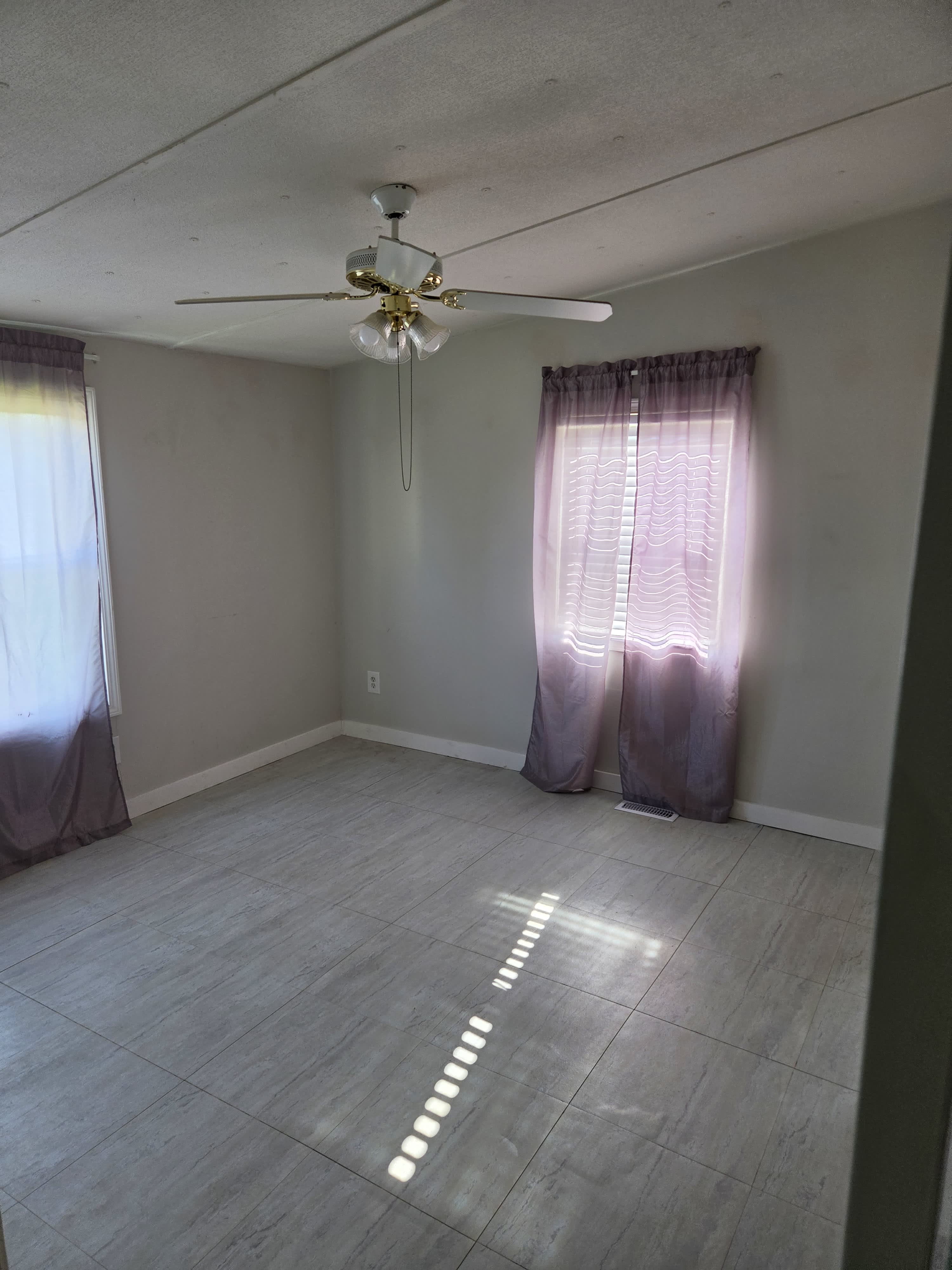 288 Peeler Rd – photo 5