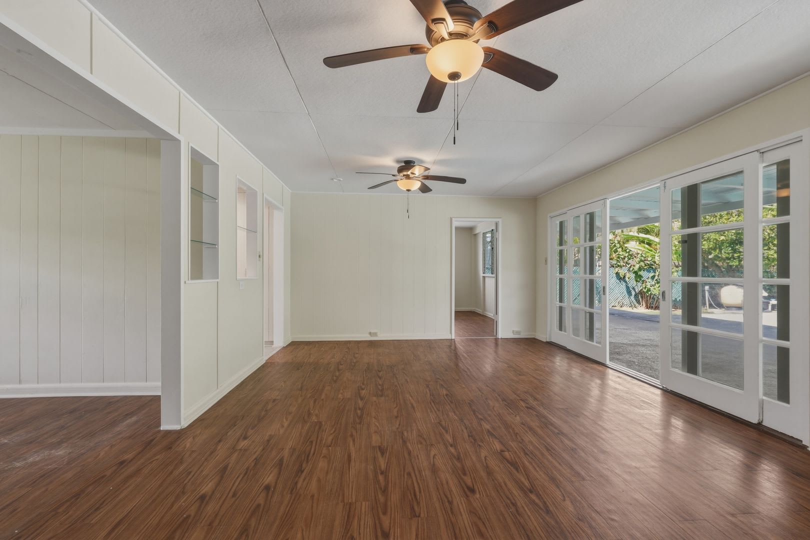 4 Bedroom, 2 Bathroom house with pool in Kailua – photo 5