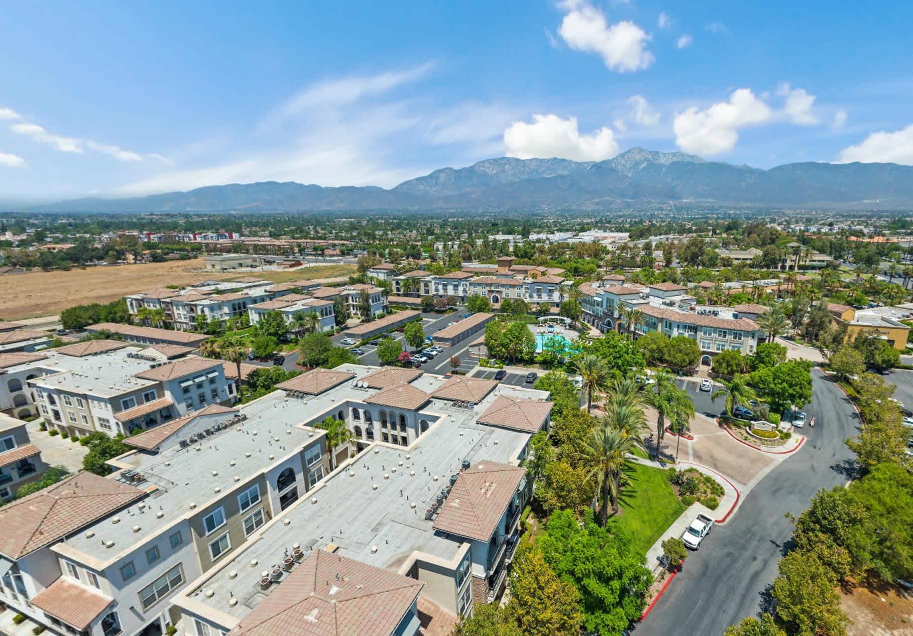 Verano at Rancho Cucamonga Town Square – photo 5