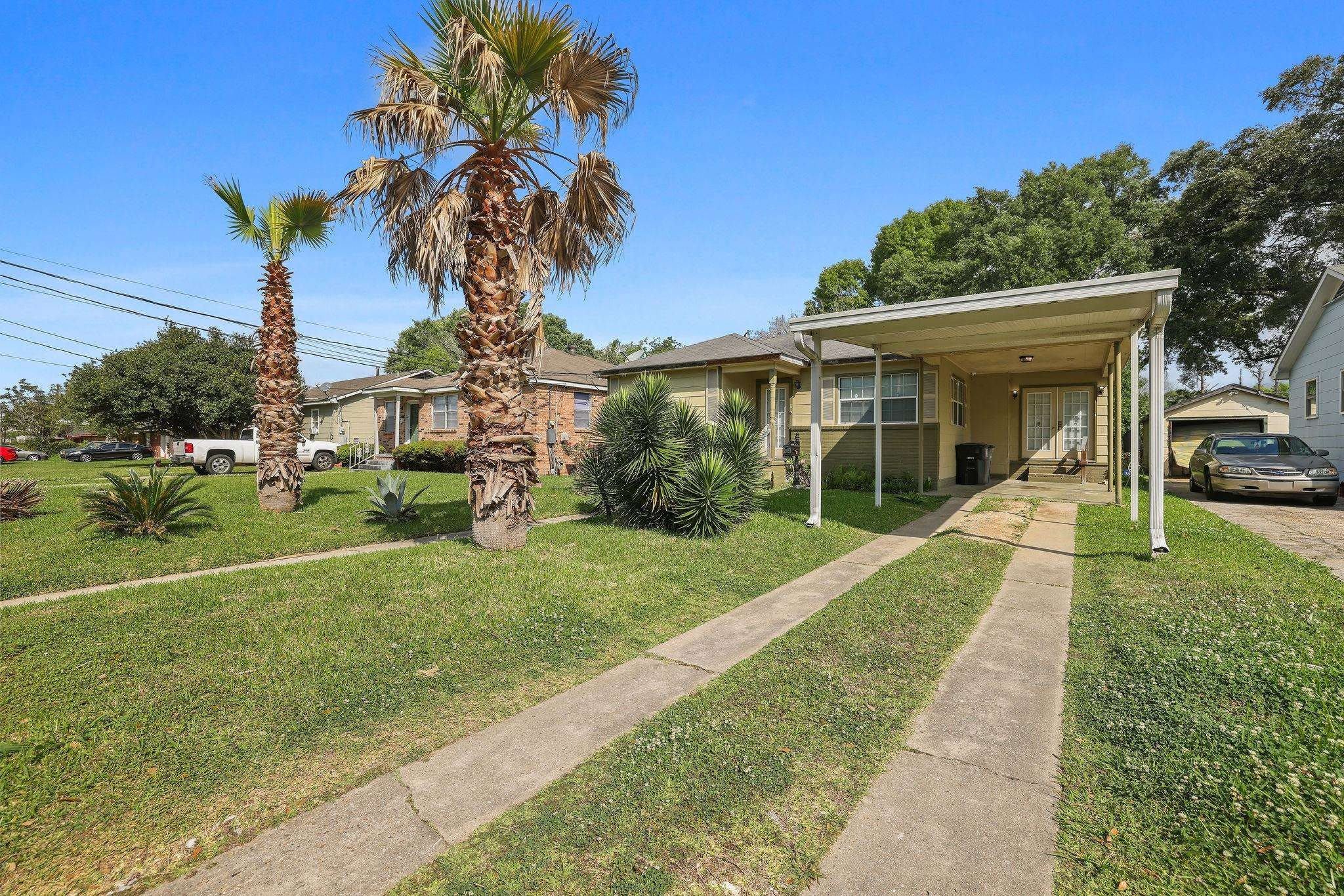 1645 79th Ave – photo 2