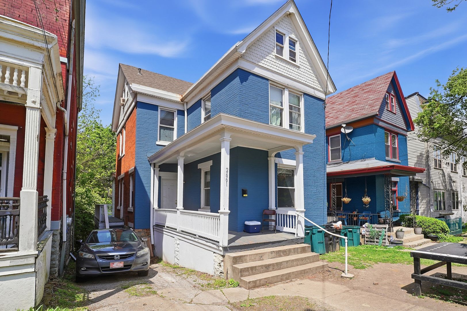 5 Bedroom Clifton House Available Next to UC Campus – photo 2