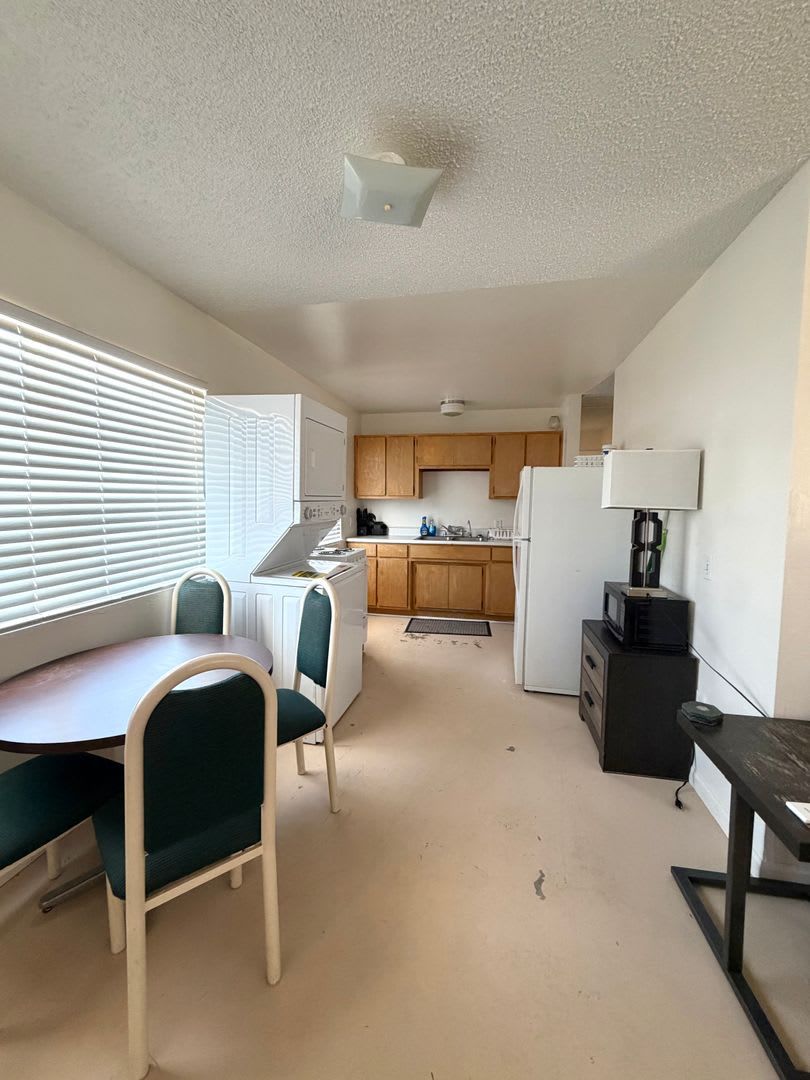 Cozy 1 Bedroom 1 Bathroom With Great Views – photo 3